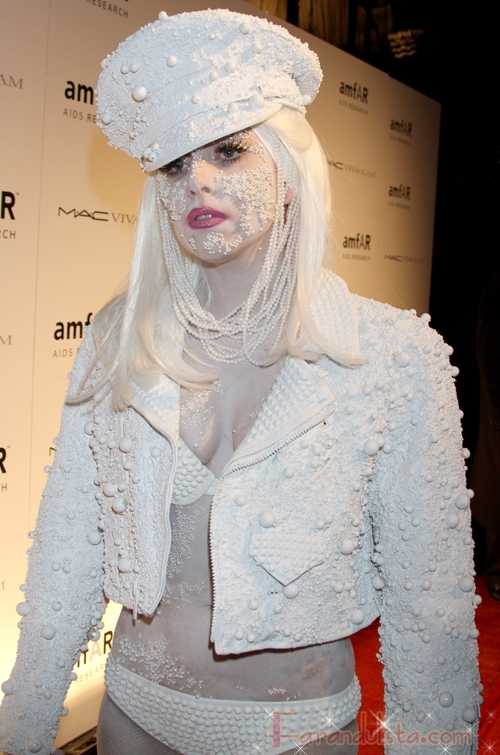 is lady gaga hermaphrodite. Lady Gaga Hermaphrodite