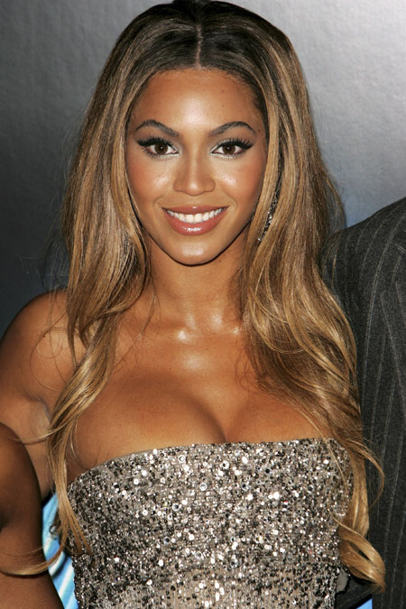 12787_hqcbnet_beyonce_knowles_30_122_348lo.jpg