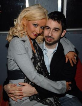 christina_aguilera_nylon_party3.jpg