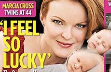 Marcia Cross presenta a sus gemelas (updated)