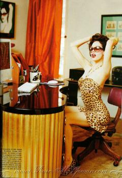 rose_mcgowan_vogue_farandulista_07.jpg