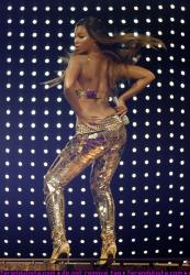 beyonce_bet_awards_performance_07_farandulista.jpg