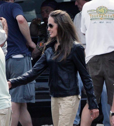 angelina_filming_wanted_chicago_01.jpg