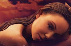 Promo oficial del perfume  M by Mariah Carey