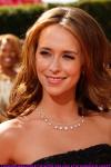 jennifer-l-hewitt-emmys.jpg