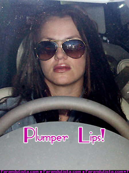 britney_spears-new-lips.jpg