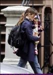 jennifer-garner-and-daughter-violet-in-new-york-03.jpg