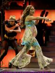 jennifer-lopez-performing-miami-01.jpg