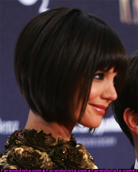 katie-holmes-new-hair-nov-2008-germany-03.jpg