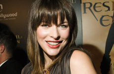 Milla Jovovich ya es madre Milla Jovovich ya es madre