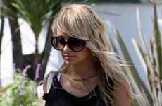 Nicole Richie harta del embarazo [Star]