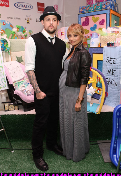 nicole-richie-joel-madden-fundation-011.jpg