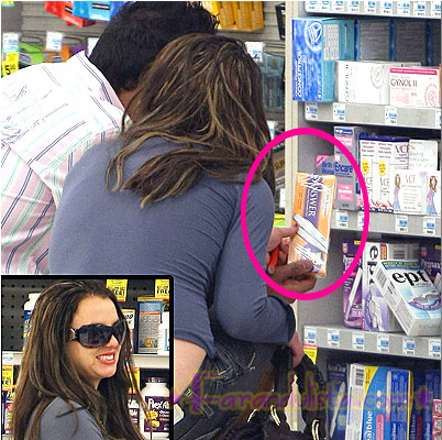 britney-pregnancy-test.jpg