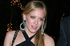 Hilary Duff y su novio Mike Comrie