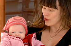 Milla Jovovich y su preciosa hija Ever Gabo