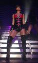 rihanna-sexy-outfit-in-dublin-04.jpg