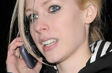 Avril Lavigne tendra su linea de ropa