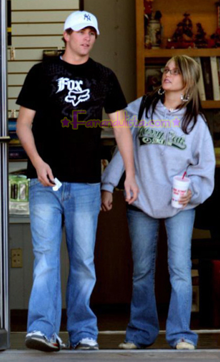 Jamie Lynn Spears tendra un varoncito jamie-lynn-spears-baby-bump-01.jpg