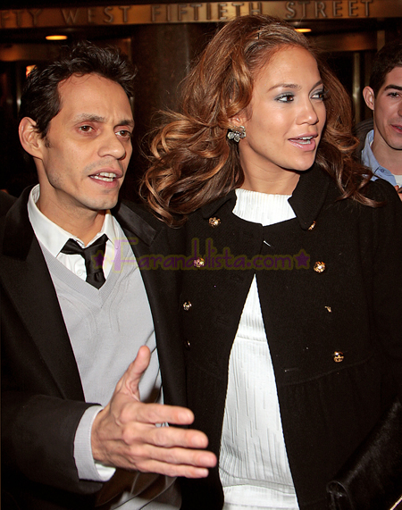 jennifer-lopez-and-marc-anthony-out-and-about-ny-03.jpg