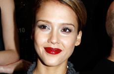 Jessica Alba en el Lanvin Fashion Show