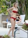 kate-hudson-owen-wilson-miami-bikini-pics.jpg