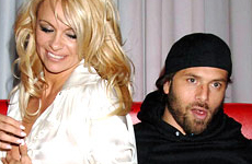 Pamela Anderson y Rick Salomon divorciados (en serio)