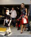 victoria-beckham-with-sons-brooklyn-b-day-01.jpg