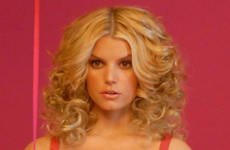 Jessica Simpson y sus extensiones de cabello Ken Paves