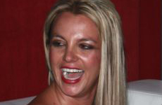 Britney Spears feliz y enamorada otra vez?