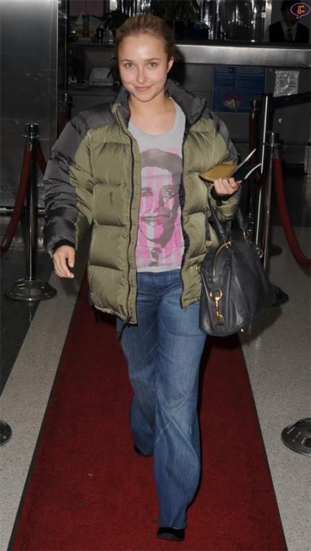 hayden_panettiere_departing_lax_airport__.jpg