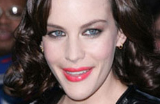 Liv Tyler y su nuevo maquillaje. Hot or Noooo?