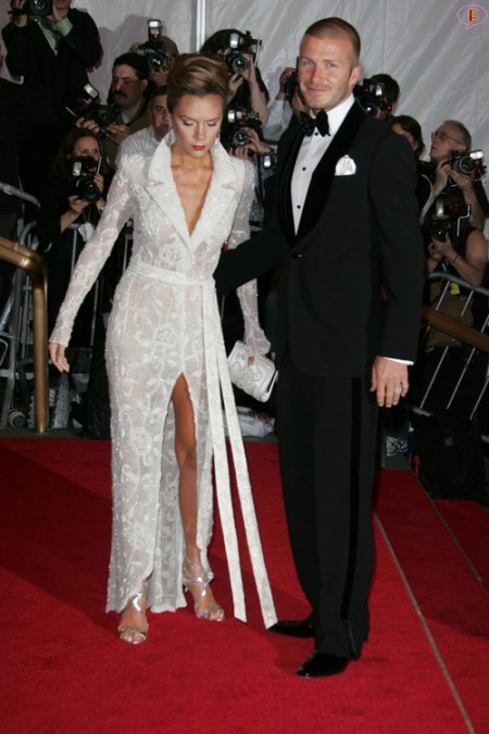 Victoria & David Beckham en el MET Costume Gala 2008 | Farandulista