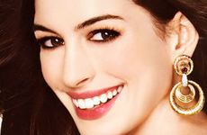 Anne Hathaway en In Style magazine [Julio]