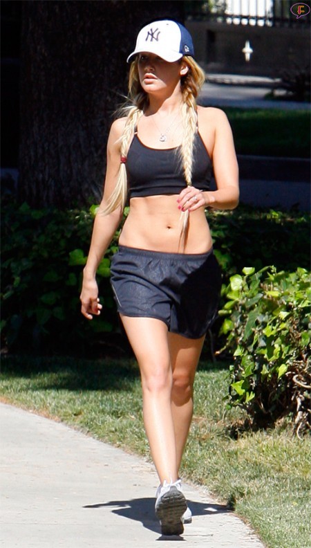ashley_tisdale_and_a_friend_go_for_a_short_jog_in_los_angeles-01.jpg