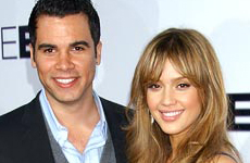 Jessica Alba ya dio a luz a su bebita Honor Marie