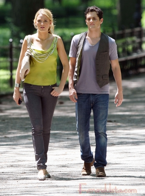 Blake Lively Y Penn Badgley Get A Room Farandulista