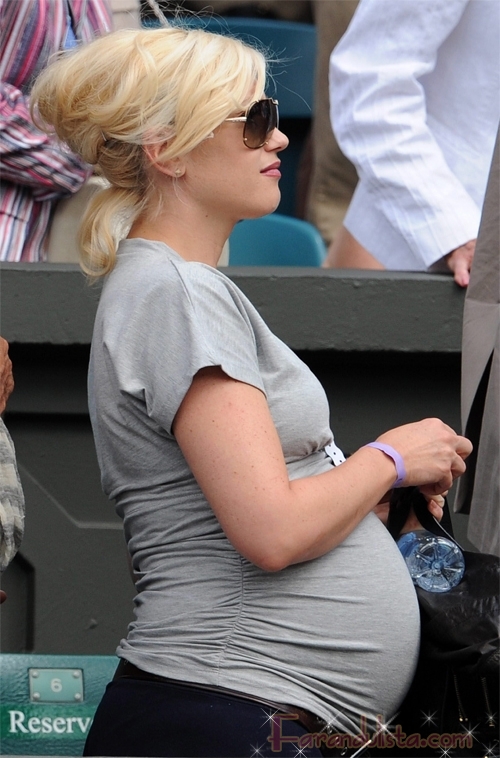 gwen-stefani-wimbledon-02.jpg