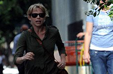Matilda hizo correr a su mami Michelle Matilda hizo correr a su mami Michelle