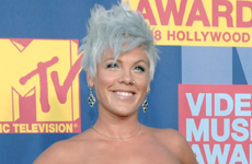 Pink en los MTV VMAs 2008 – FIERCE!!