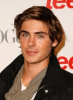 zac efron teen vogue party2912227 10.thumbnail