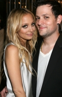 nicole richie alberta ferretti store opening 12133 122 558.thumbnail