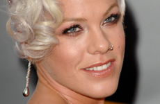 Pink FIERCE en los American Music Awards 2008