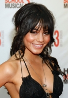 vanessa hudgens high school musical 3 senior year premiere in melbourne 04 122 929lo.thumbnail