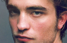 Robert Pattinson es el Jonas Vampiro y el actor mas sexy