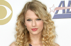 Taylor Swift quiere a Chace Crawford