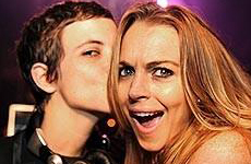 Lindsay y Samantha Ronson celebraron el 2009 en Miami