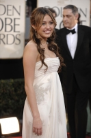 miley cyrus arrives at the 66th annual golden globe awards 03 122 43lo.thumbnail