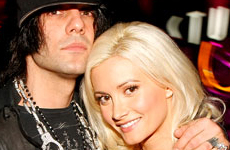 Holly Madison y Criss Angel terminaron