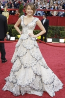 miley cyrus arrives at the 81st annual academy awards 09 123 150lo.thumbnail