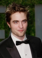 robert pattinson17725 123 698lo.thumbnail